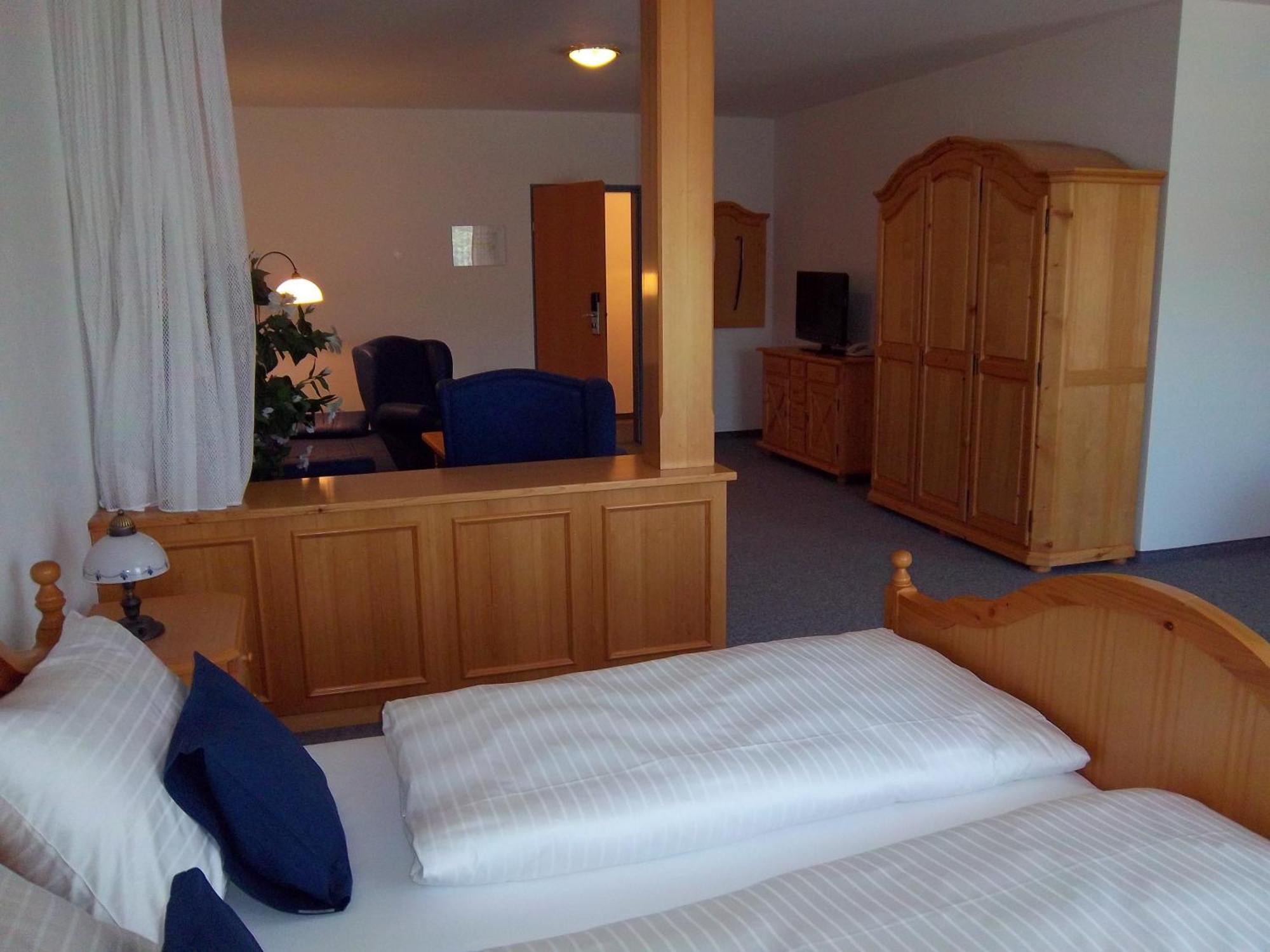 Grandhotel Niederoesterreichischer Hof Lanzenkirchen Zewnętrze zdjęcie