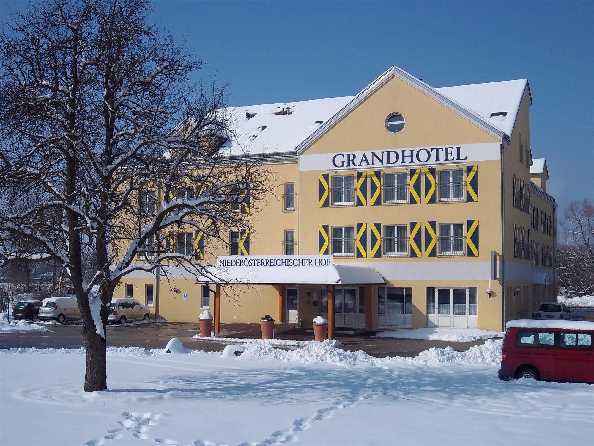 Grandhotel Niederoesterreichischer Hof Lanzenkirchen Zewnętrze zdjęcie